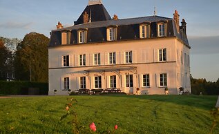 Pleasant Cottage in Asnieres With Terrace