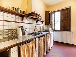 Pleasant Cottage in Asnieres With Terrace