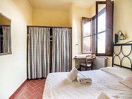 Pleasant Cottage in Asnieres With Terrace
