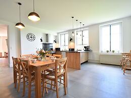 Pleasant Cottage in Asnieres With Terrace