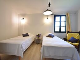 Pleasant Cottage in Asnieres With Terrace