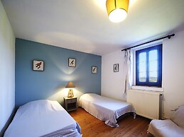 Pleasant Cottage in Asnieres With Terrace