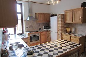 Beautiful Holiday Home in Cul-des-sarts With Garden