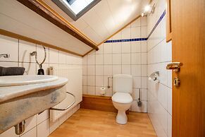 Beautiful Holiday Home in Cul-des-sarts With Garden