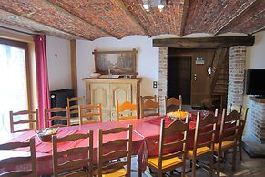 Beautiful Holiday Home in Cul-des-sarts With Garden