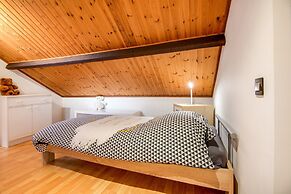 Beautiful Holiday Home in Cul-des-sarts With Garden