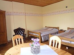 Beautiful Holiday Home in Cul-des-sarts With Garden