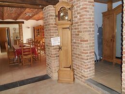 Beautiful Holiday Home in Cul-des-sarts With Garden