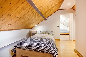 Beautiful Holiday Home in Cul-des-sarts With Garden