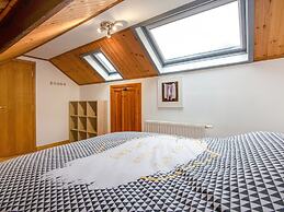 Beautiful Holiday Home in Cul-des-sarts With Garden