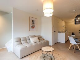 Pleasant Holiday Home in Vrouwenpolder With Garden