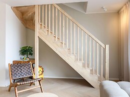 Pleasant Holiday Home in Vrouwenpolder With Garden