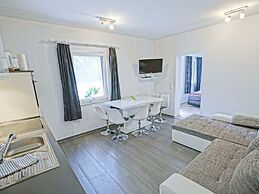 Ground-floor Apartment With Terrace and Large Garden With Lounge Area 