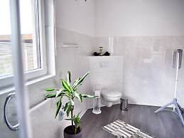Ground-floor Apartment With Terrace and Large Garden With Lounge Area