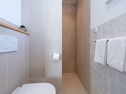 Pleasaing Holiday Home in Oostkapelle Near Centre