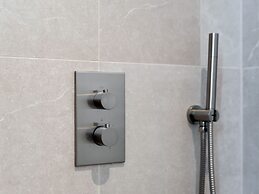 Pleasaing Holiday Home in Oostkapelle Near Centre