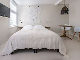 Pleasaing Holiday Home in Oostkapelle Near Centre