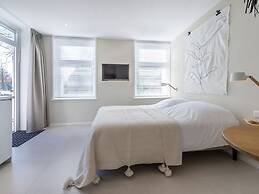 Pleasaing Holiday Home in Oostkapelle Near Centre