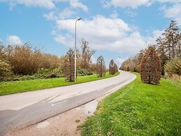 Brand new Luxury Villa on a Small-scale Park With its own Jetty