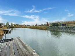 Brand new Luxury Villa on a Small-scale Park With its own Jetty