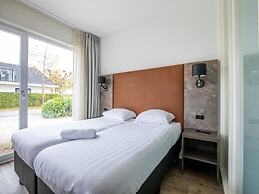 Brand new Luxury Villa on a Small-scale Park With its own Jetty