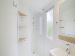 Swanky Mobile Home in Saint Jean de Monts Near Seabeach