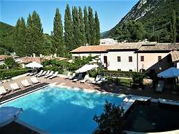 Stunning Holiday Home in Foligno With Sauna