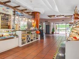 Stunning Holiday Home in Foligno With Sauna