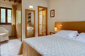 Stunning Holiday Home in Foligno With Sauna