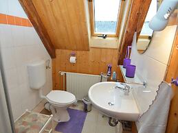 Cozy Apartment in Lichtenhain Germany With Garden