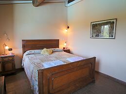 Apartment on Farm Amidst the Umbrian Hills