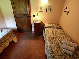 Apartment on Farm Amidst the Umbrian Hills