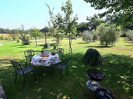Apartment on Farm Amidst the Umbrian Hills