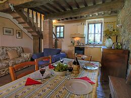 Apartment on Farm Amidst the Umbrian Hills
