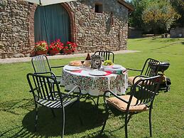 Apartment on Farm Amidst the Umbrian Hills