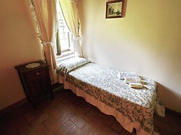 Apartment on Farm Amidst the Umbrian Hills