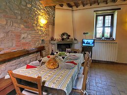 Apartment on Farm Amidst the Umbrian Hills