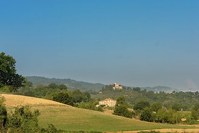 Apartment on Farm Amidst the Umbrian Hills