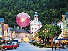 Peaceful Cottage Near Ski Area in Gmund