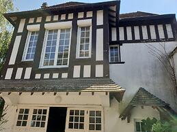 Attractive Apartment in Isigny-sur-mer Near Centre