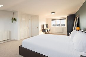 Host Stay Garnet Street