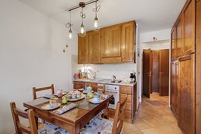 Wolf & Deer Apartment Ski-in Ski-out 250m