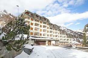 Wolf & Deer Apartment Ski-in Ski-out 250m