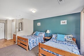 Green Goose Lodge - Studio Apt Sleeps 4 Condo