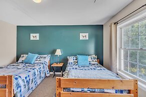 Green Goose Lodge - Studio Apt Sleeps 4 Condo