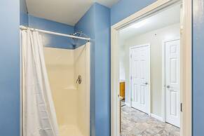 Green Goose Lodge - Studio Apt Sleeps 4 Condo