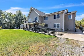 Green Goose Lodge - Studio Apt Sleeps 4 Condo