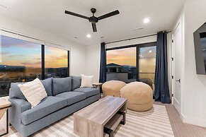 The Dugout 8 Bedroom Home