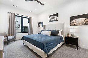 The Dugout 8 Bedroom Home