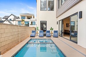 The Dugout 8 Bedroom Home